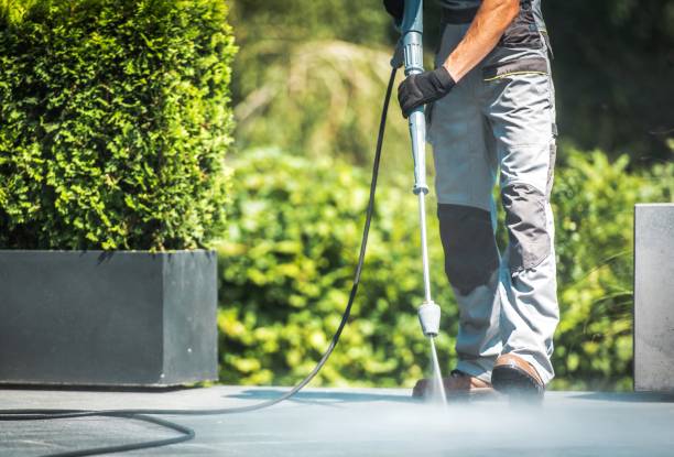 Best Pool Deck Cleaning  in Mercersburg, PA